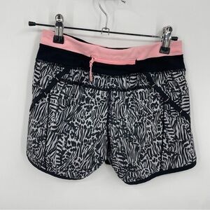 Ivivva by Lululemon Pink Black White Speedy Shorts Girls Size 10